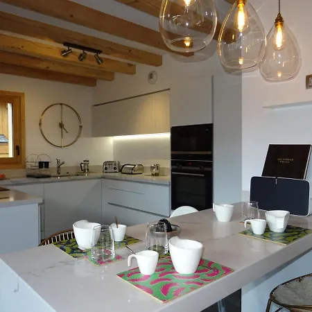 De Luxe Avec Acces Pistes, Sauna Et Jacuzzi Chalet *