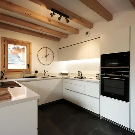 Chalet De Luxe Avec Acces Pistes, Sauna Et Jacuzzi Saint-Martin-de-Belleville